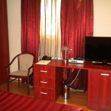 Hotel Ary Cluj-Napoca Eksteriør bilde